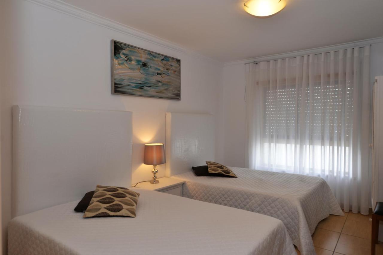 Apartamentos 7 Saias - Centro Nazaré Dış mekan fotoğraf