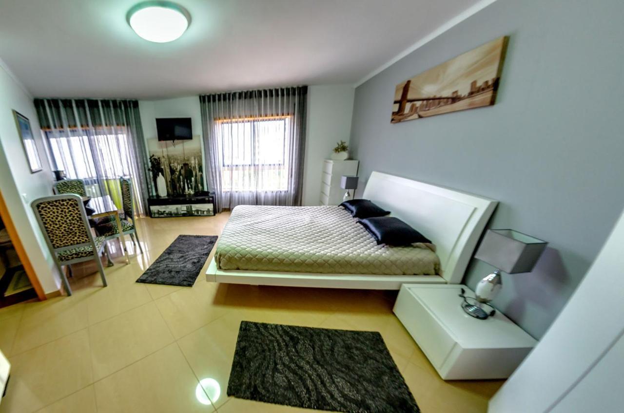 Apartamentos 7 Saias - Centro Nazaré Dış mekan fotoğraf